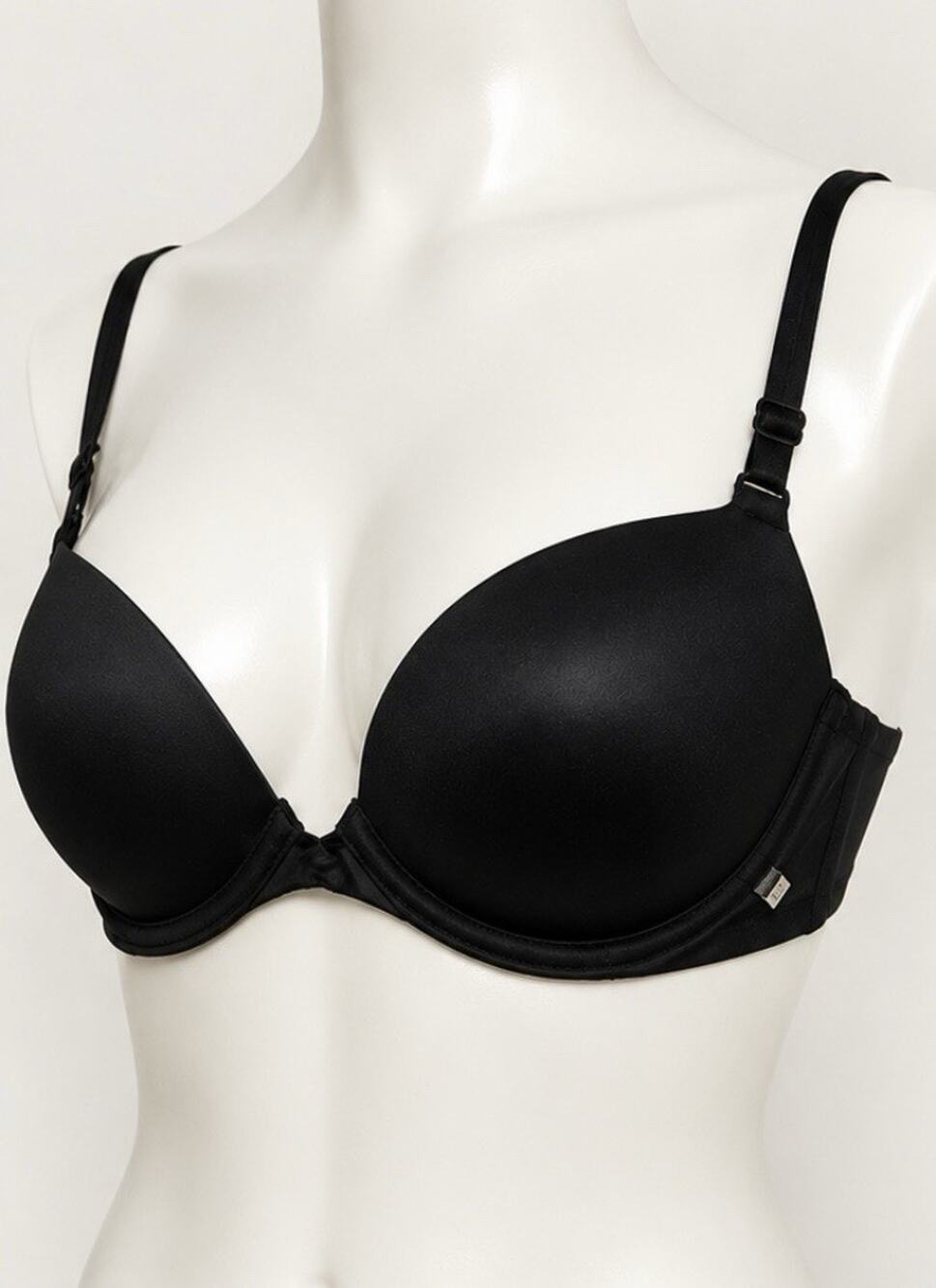 Victoria's Secret Very Sexy Multi-Way Convertible Push Up Bra 32C Black NWOT